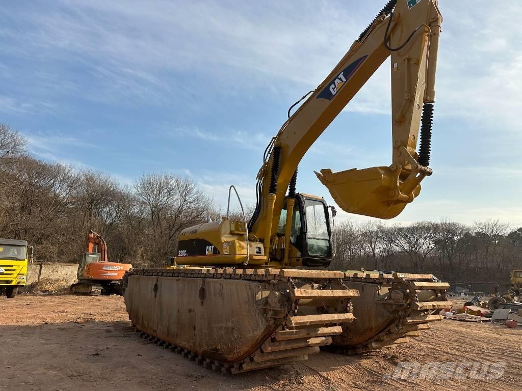 CAT 320 C L Amphibienbagger