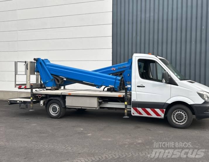 VERSALIFT VTX-240 LKW-Arbeitsbühnen
