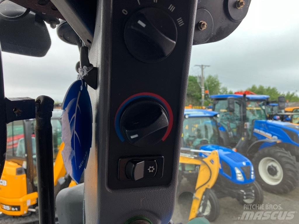 New Holland T6010 Traktoren