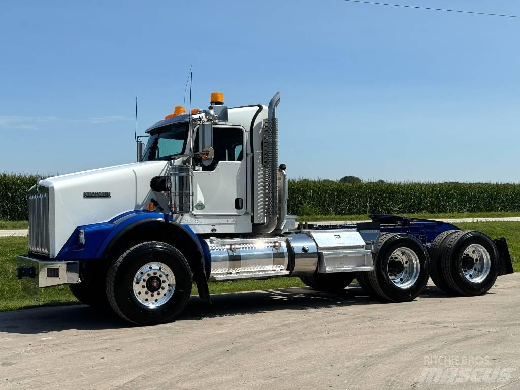 Kenworth T 800 Sattelzugmaschinen