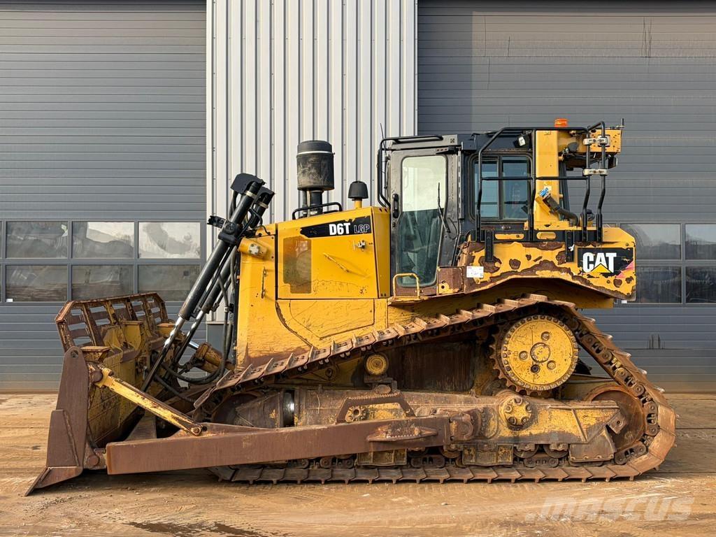 CAT D6T LGP Bulldozer