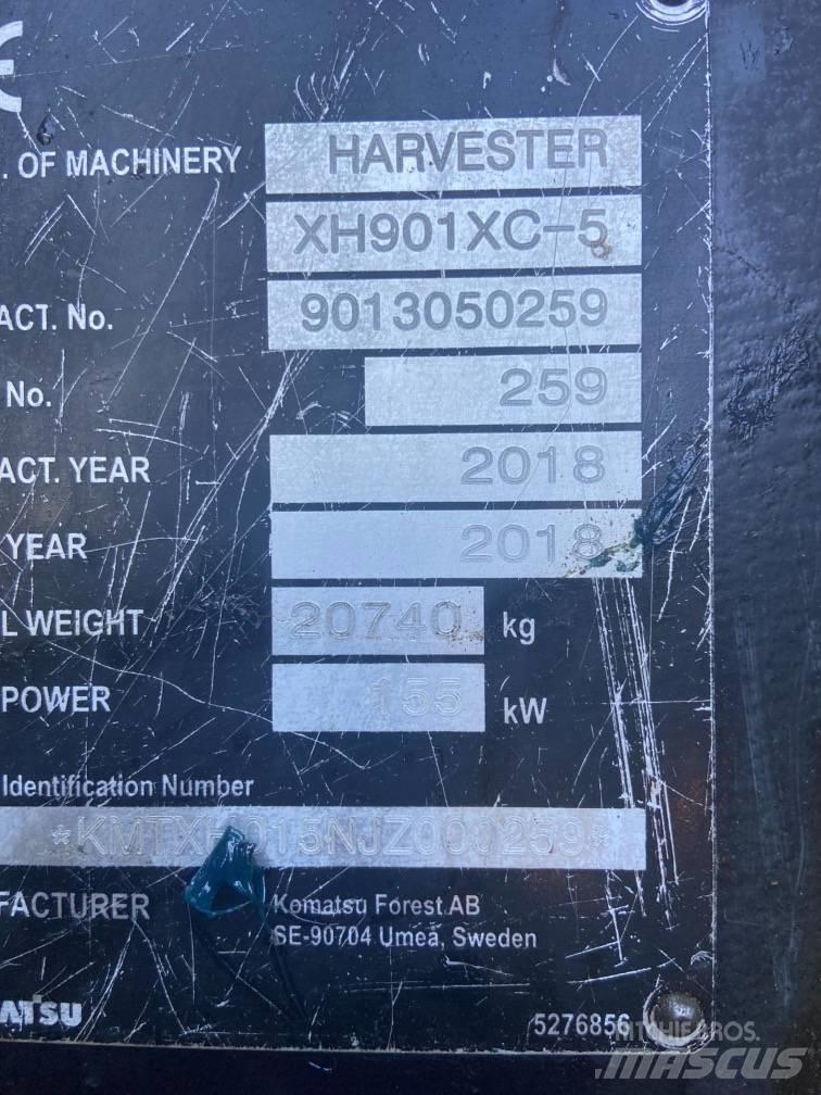 Komatsu 901XC Harvester