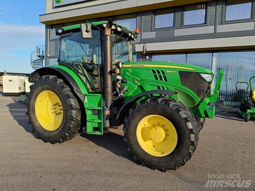 John Deere 6140 R Traktoren