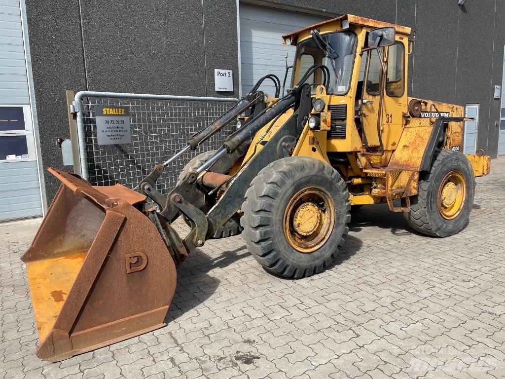 Volvo 4300 Radlader