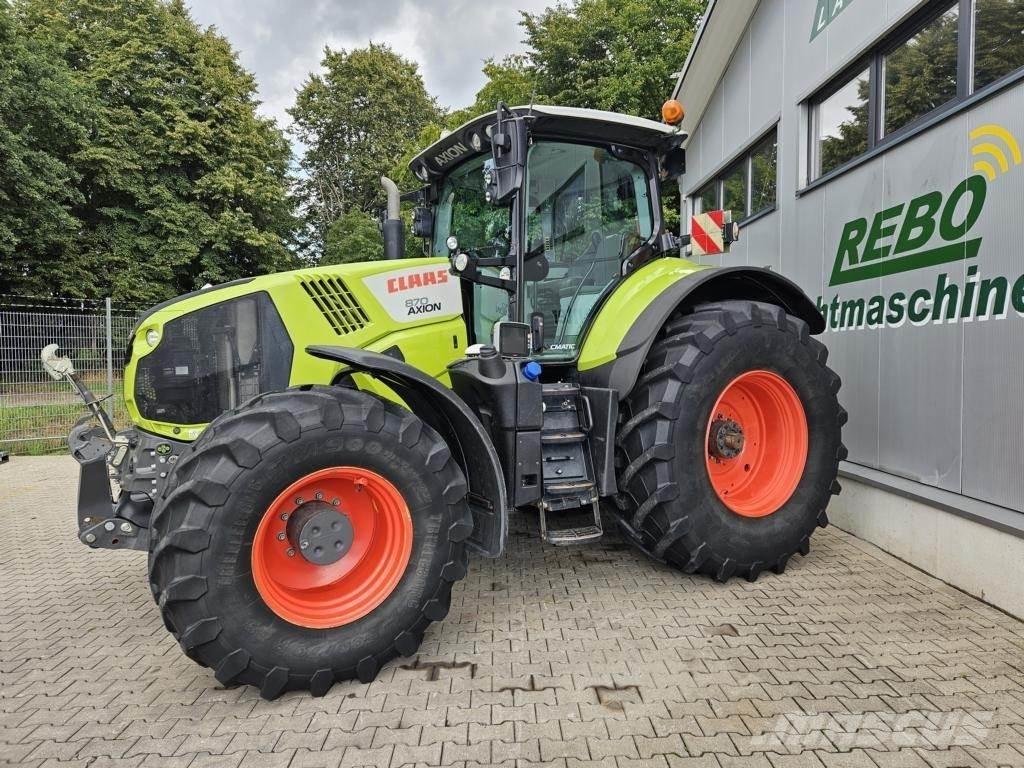 CLAAS Axion 870 Traktoren