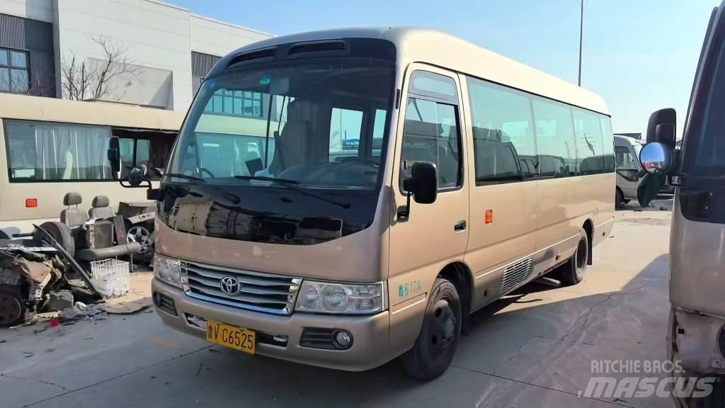 Toyota Coaster Überlandbusse