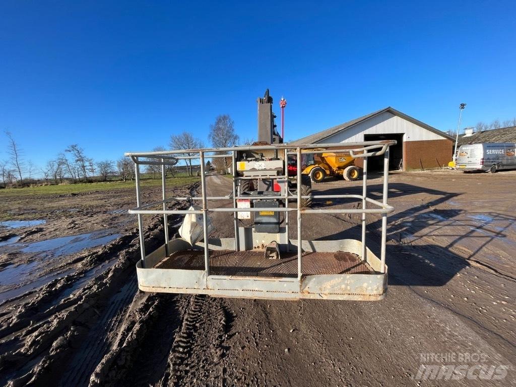 Manitou 200 ATJ Gelenkteleskoparbeitsbühnen