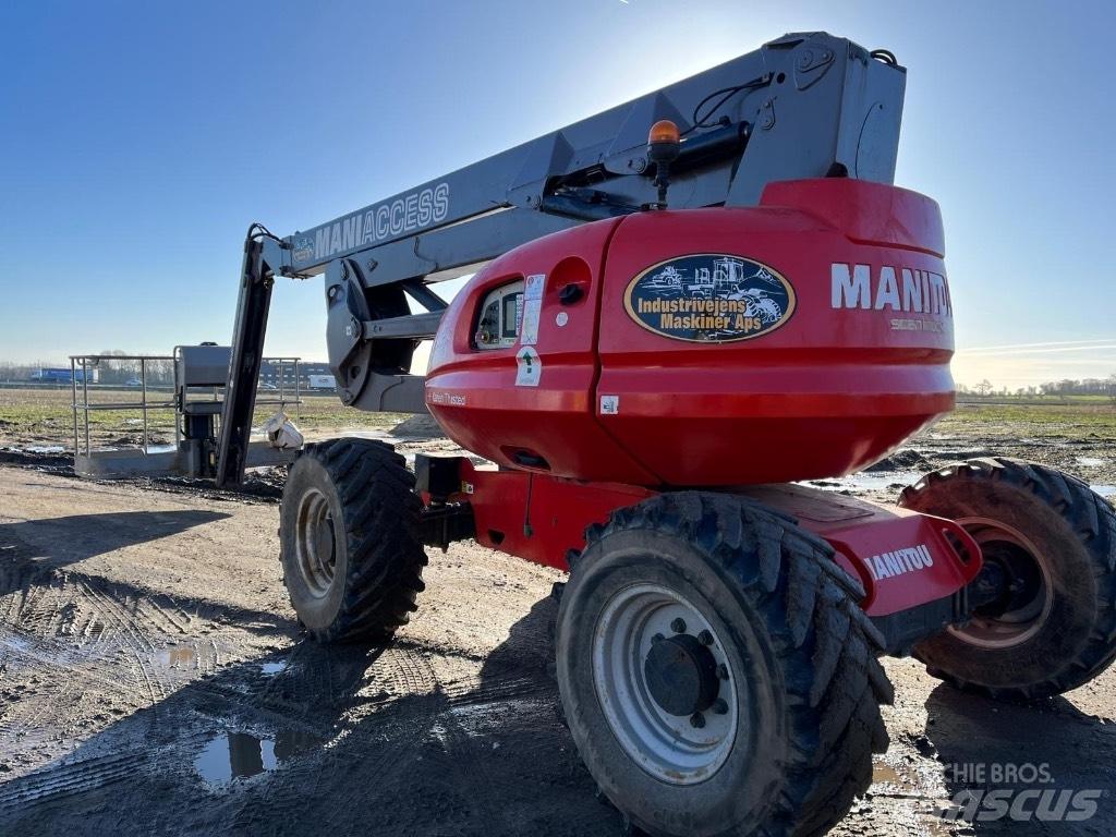 Manitou 200 ATJ Gelenkteleskoparbeitsbühnen