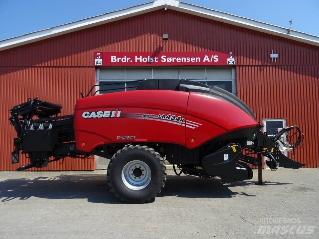 Case IH LB 434R XL Quaderpressen