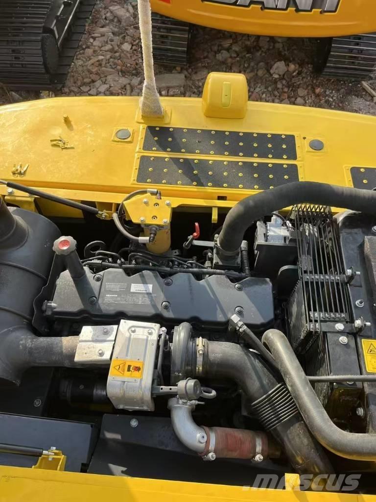 Komatsu 240-8 Raupenbagger