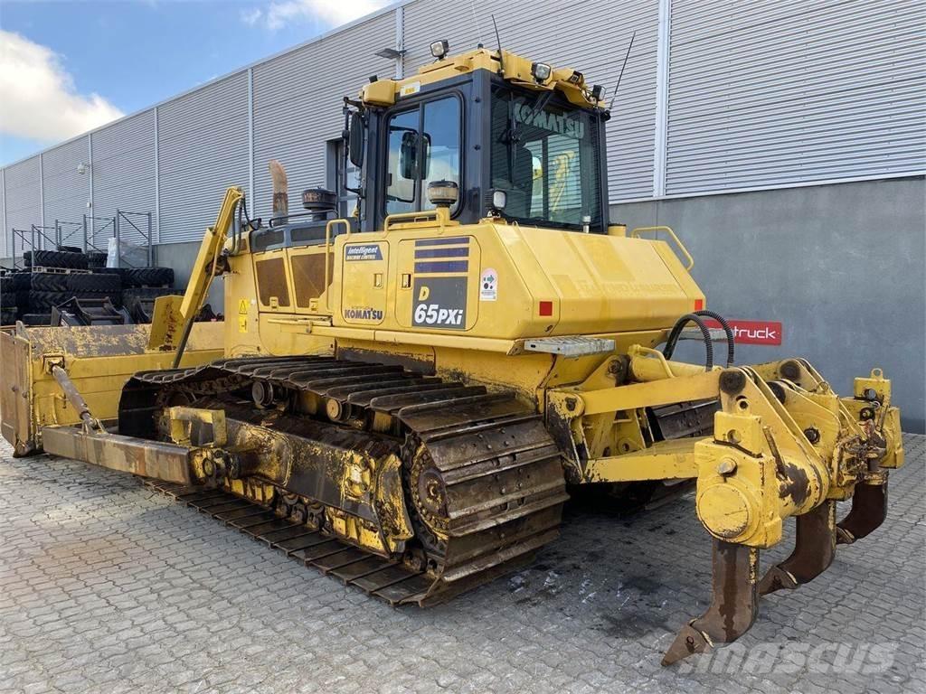 Komatsu D65PXI-18 Bulldozer