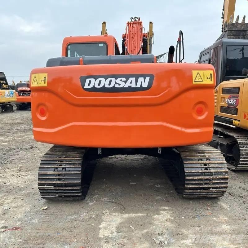 Doosan DX150 Raupenbagger