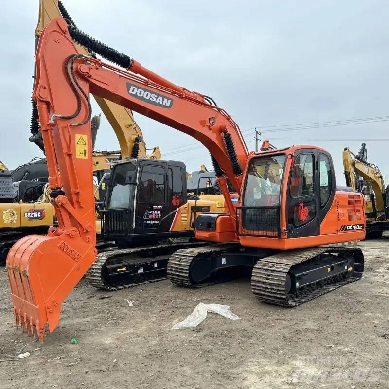 Doosan DX150 Raupenbagger