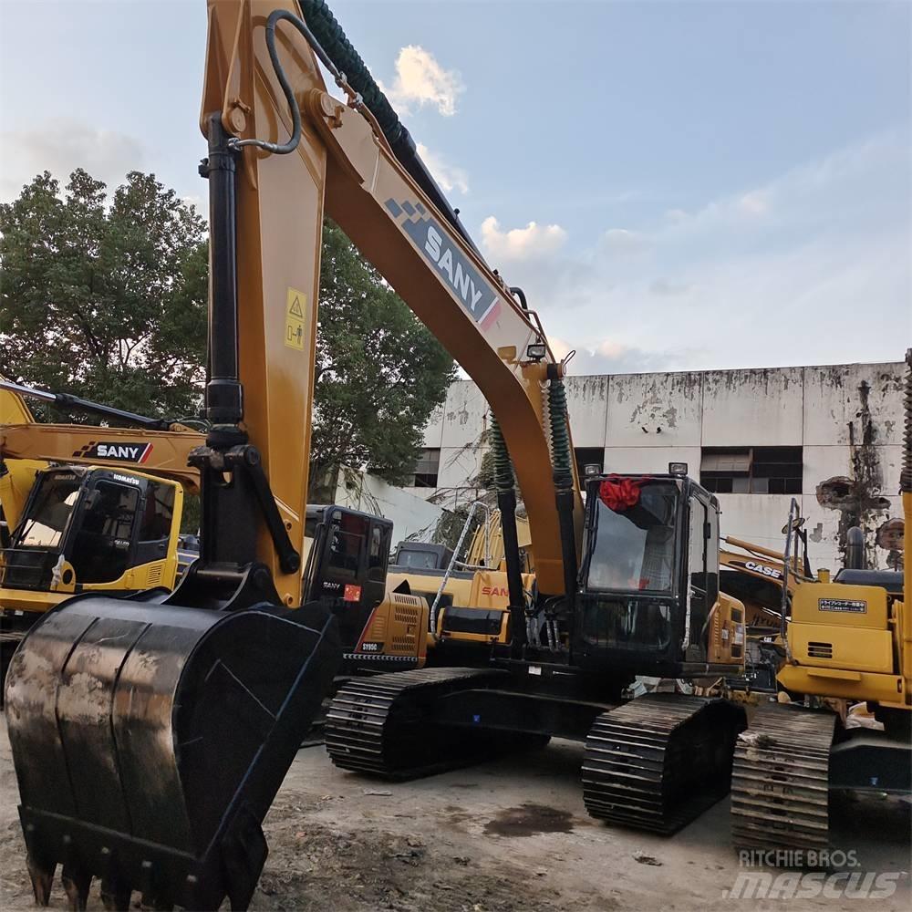 Sany SY 215 C Raupenbagger