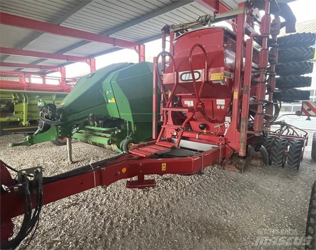 Horsch Pronto 6 DC Drillmaschinen