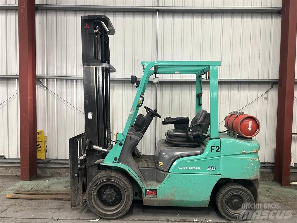 Mitsubishi FG30NT LPG heftrucks