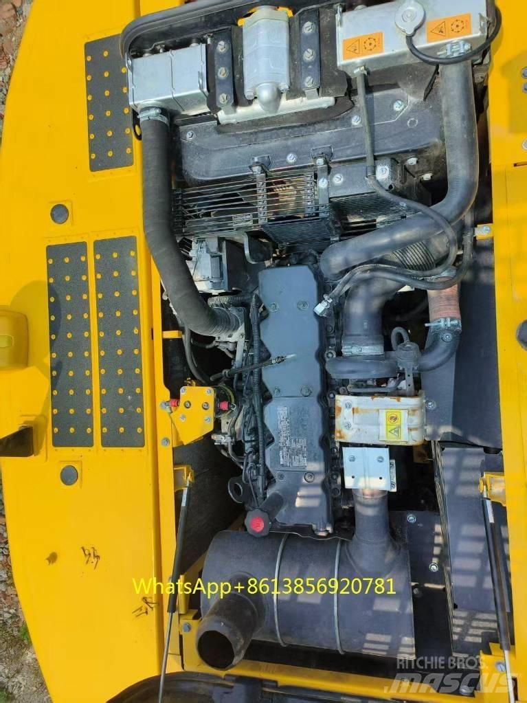 Komatsu PC 240-8 Midibagger  7t - 12t