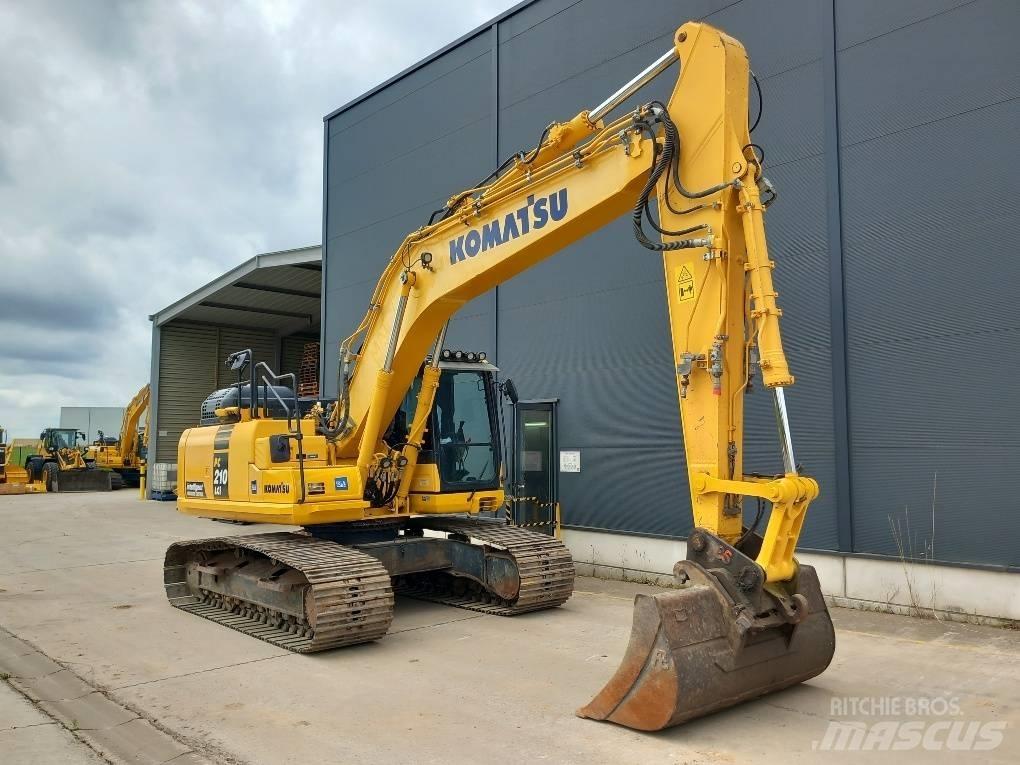 Komatsu PC210LCI-11 Raupenbagger