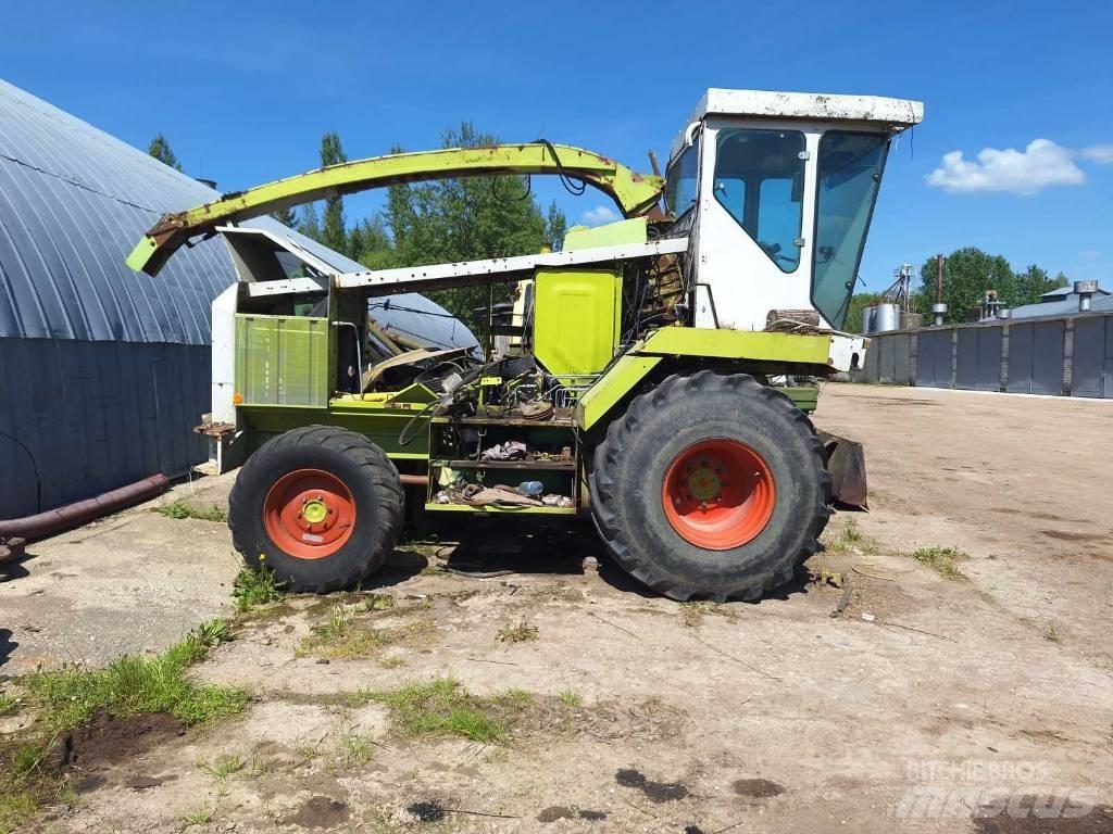 CLAAS Jaguar 690 Selbstfahrende Häcksler