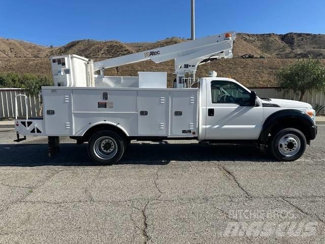 Ford F 450 LKW-Arbeitsbühnen