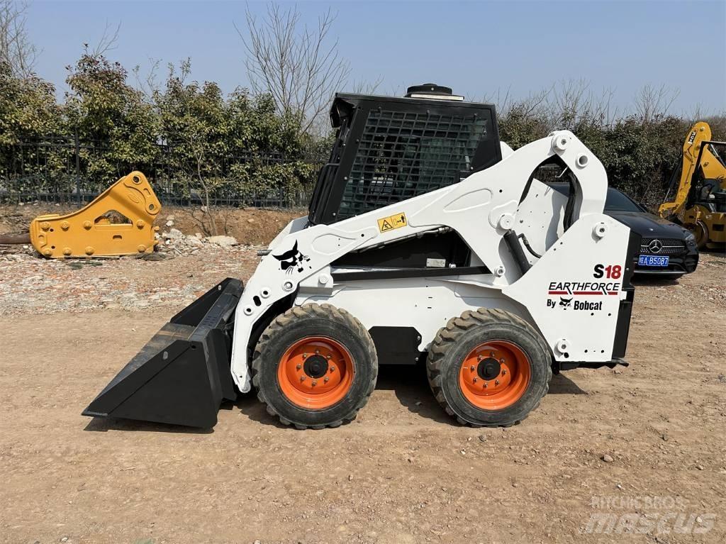 Bobcat S18 Kompaktlader