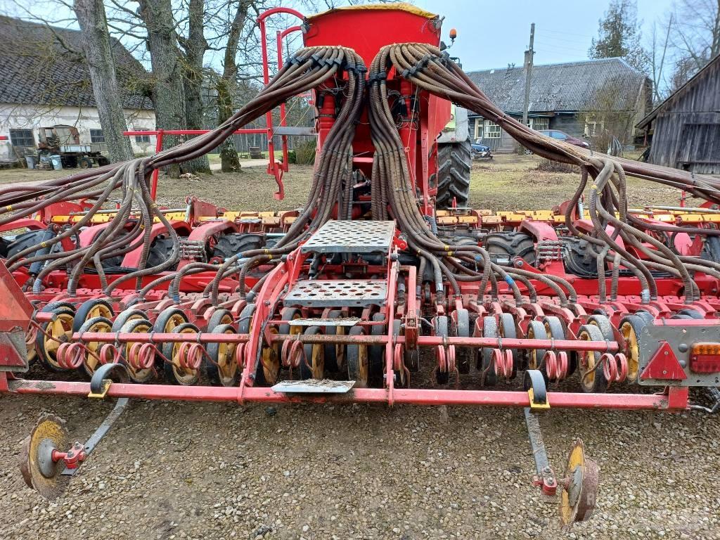 Väderstad Spirit800S Drillmaschinen