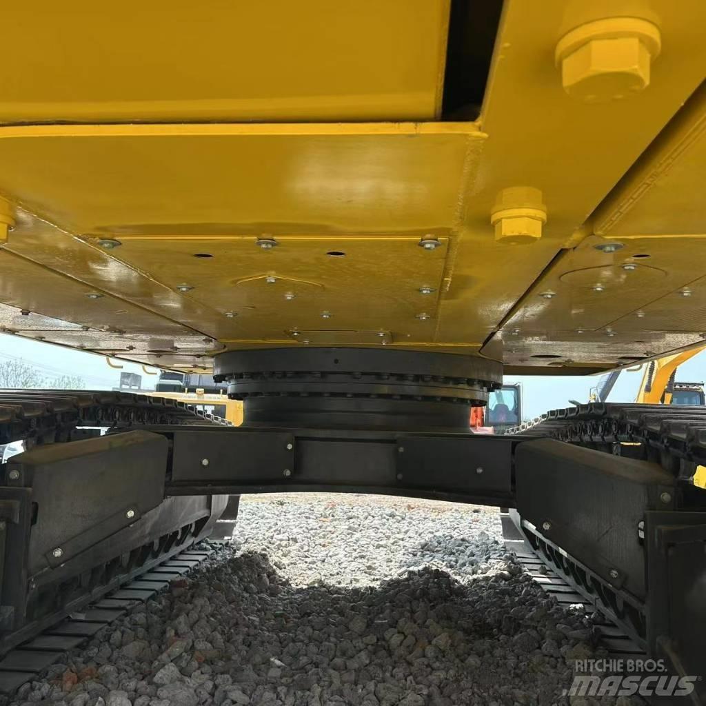 Komatsu 450-8 Raupenbagger