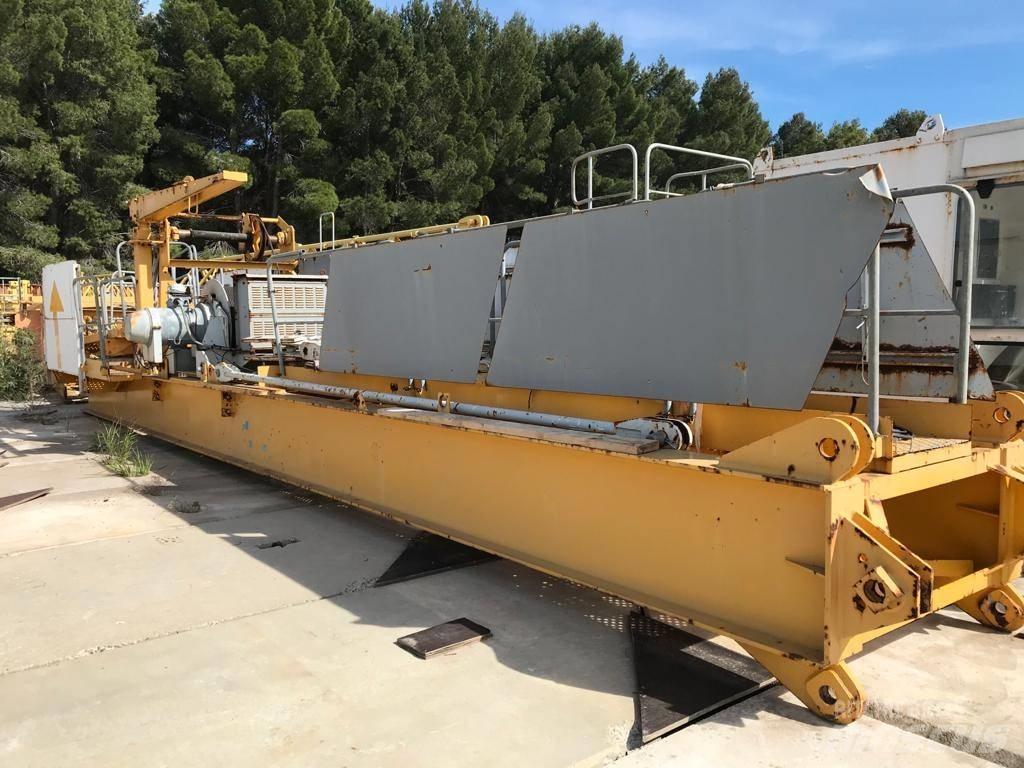 Potain MD 220 Turmdrehkrane