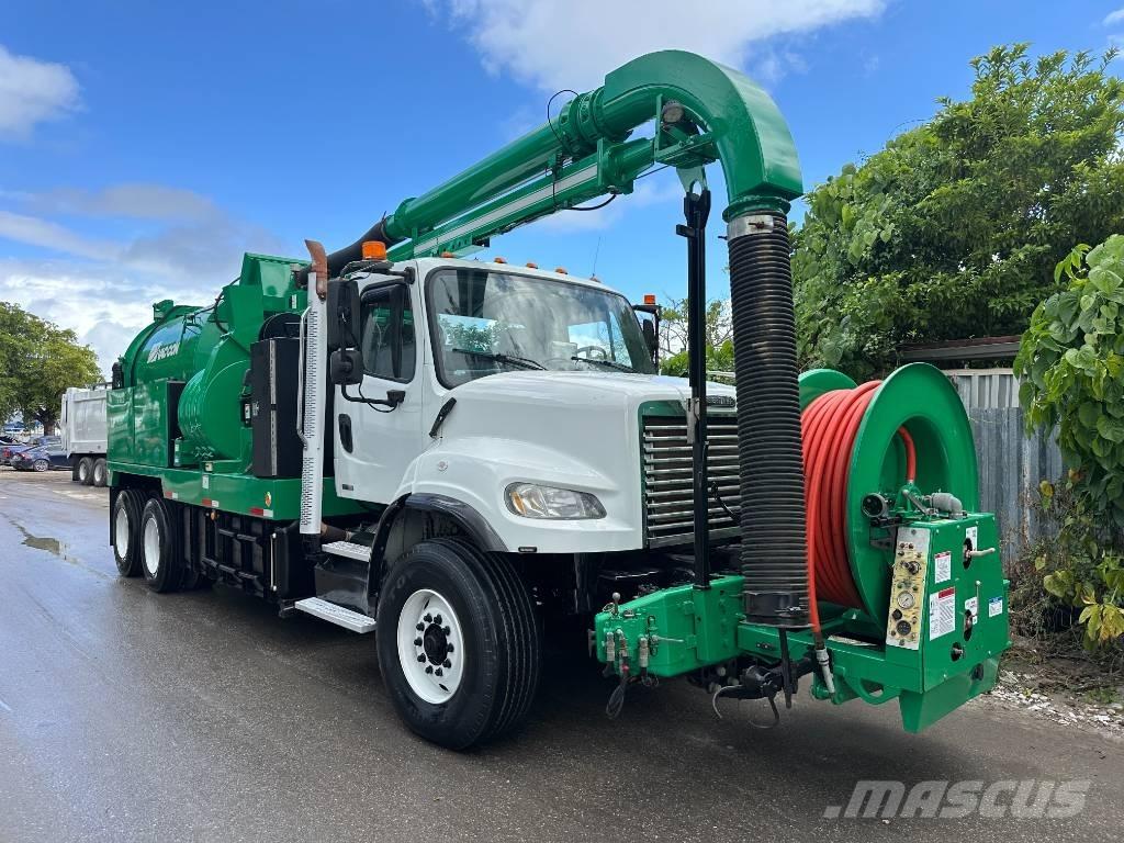 Freightliner M2 Saug- und Druckwagen