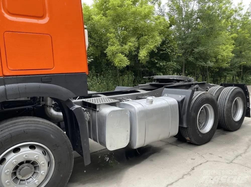 Howo 420 6x4 Sattelzugmaschinen