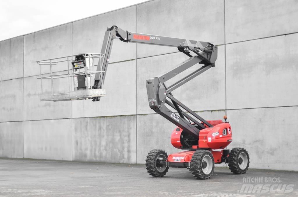 Manitou 200 ATJ Gelenkteleskoparbeitsbühnen