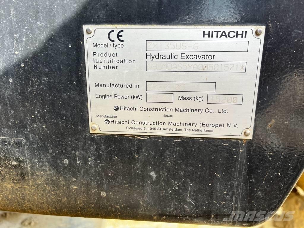 Hitachi ZX135US-6-2P Raupenbagger