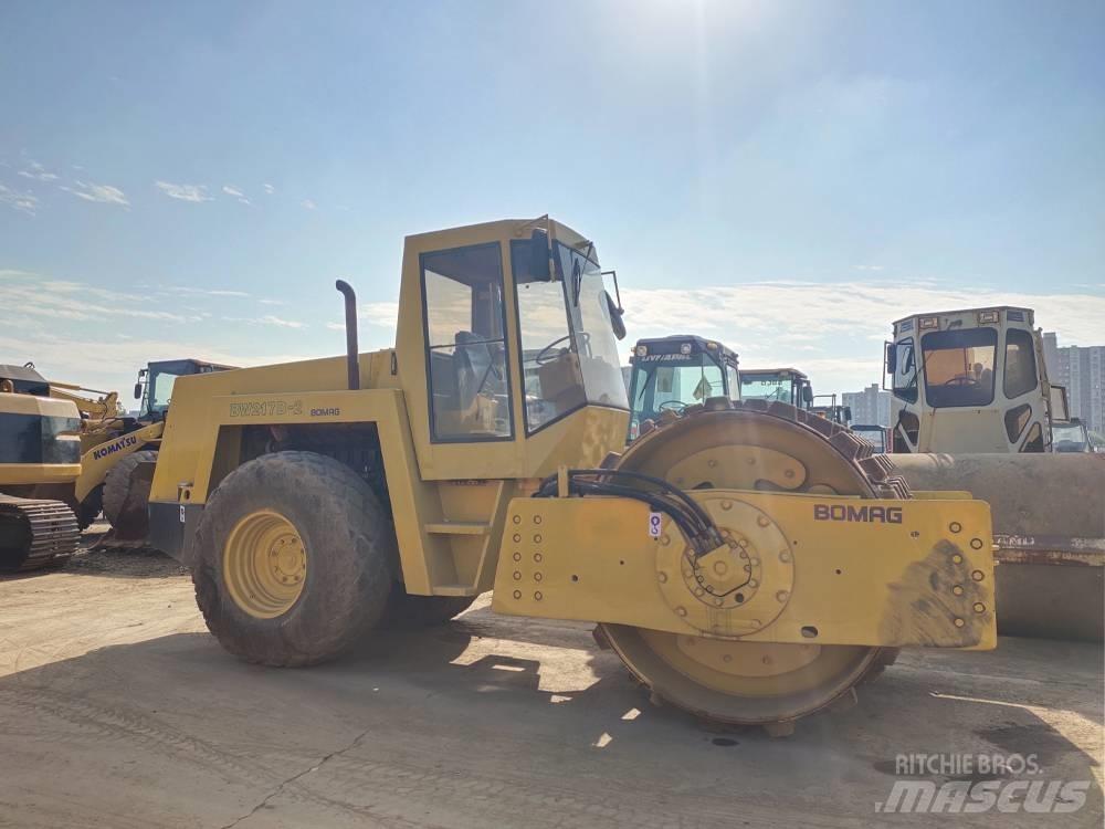 Bomag BW 217 Walzenzüge
