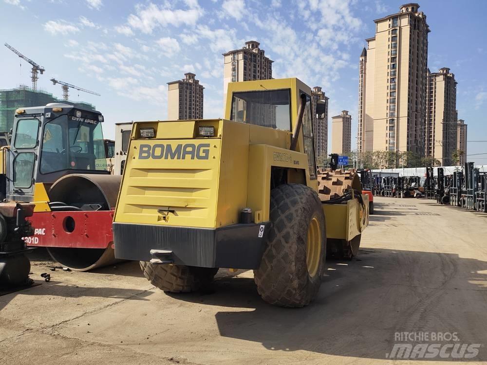 Bomag BW 217 Walzenzüge