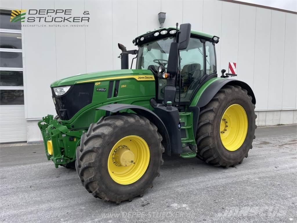 John Deere 6R 250 Traktoren