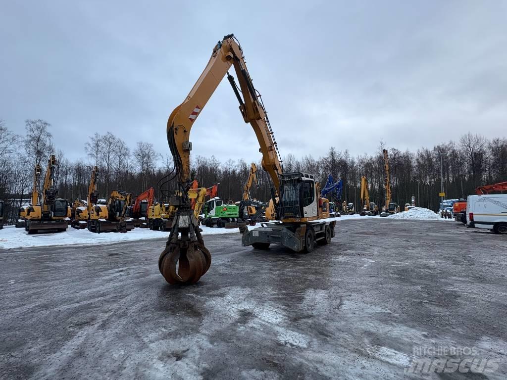 Liebherr LH 26 M Materialumschlag