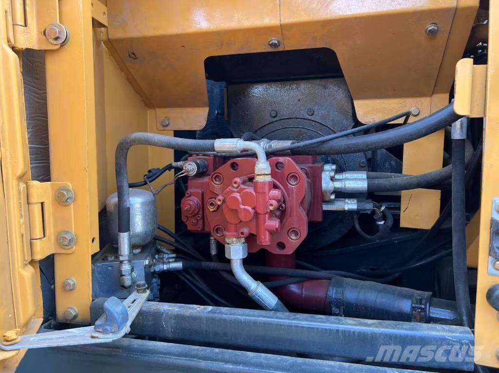 Hyundai R 150LC-9S Raupenbagger