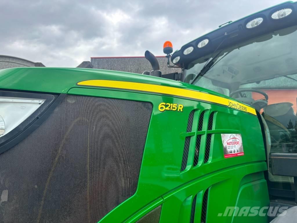 John Deere 6215 R Traktoren