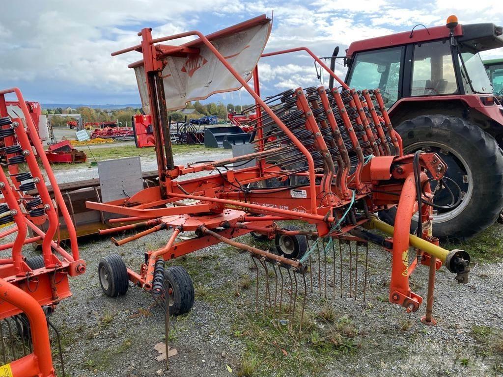 Kuhn GA 4521 GM Schwader
