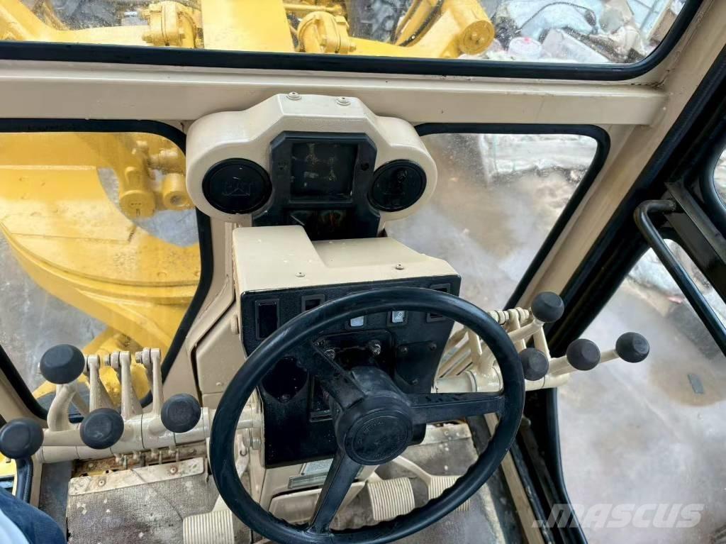 CAT 140 H Grader