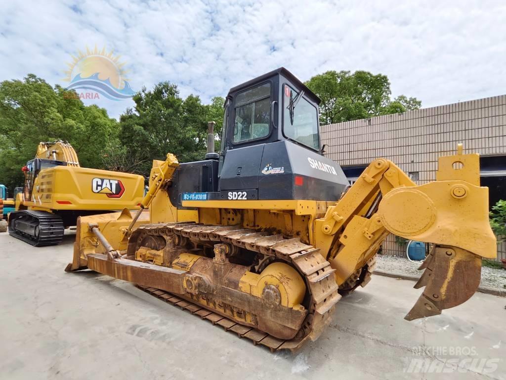 Shantui SD 22 Bulldozer