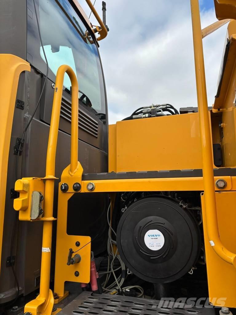 Volvo EW 180 D Mobilbagger