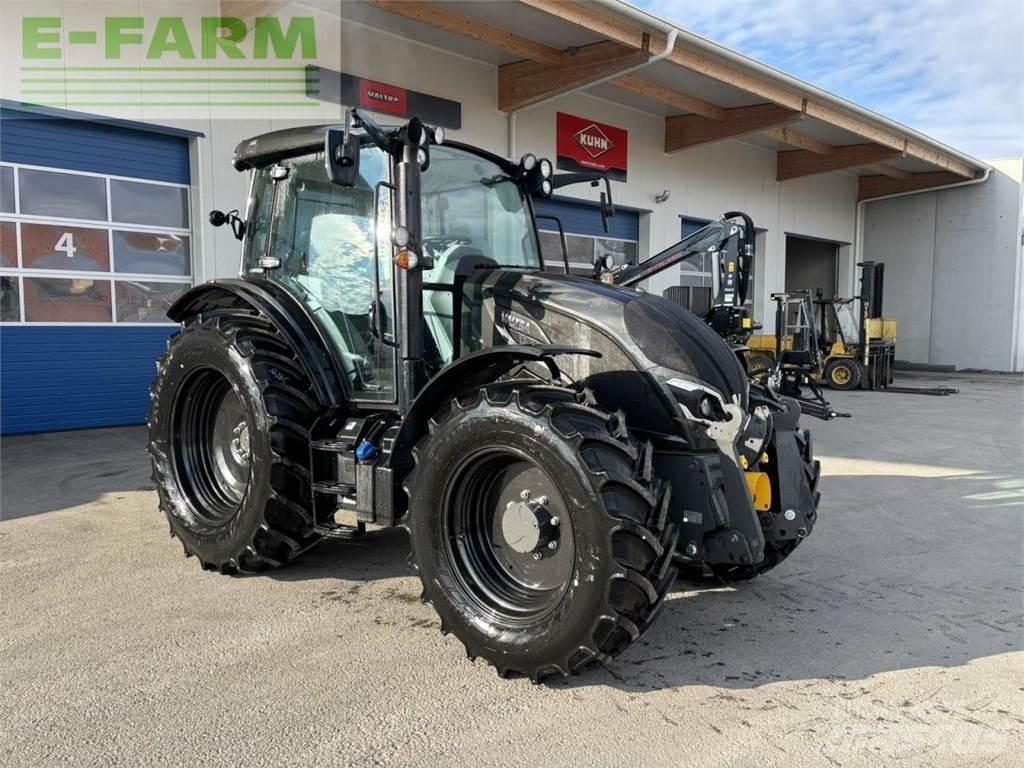 Valtra a 115 Traktoren