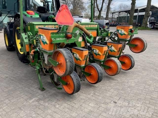 Amazone 451k Präzisionssaatmaschinen