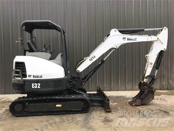 Bobcat E32M Minibagger < 7t