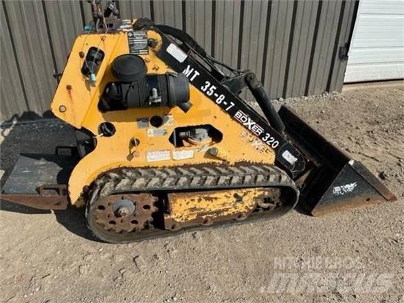 Boxer 320 Kompaktlader