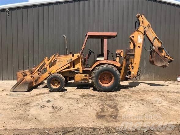 CASE 590 Baggerlader