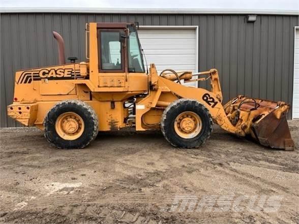 CASE 621ZF Radlader
