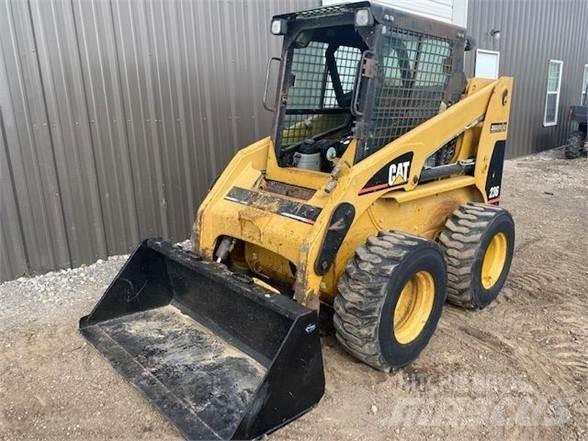 CAT 236 Kompaktlader
