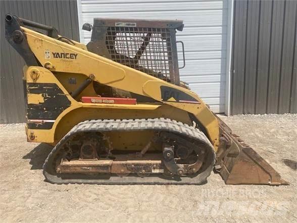 CAT 252 Kompaktlader